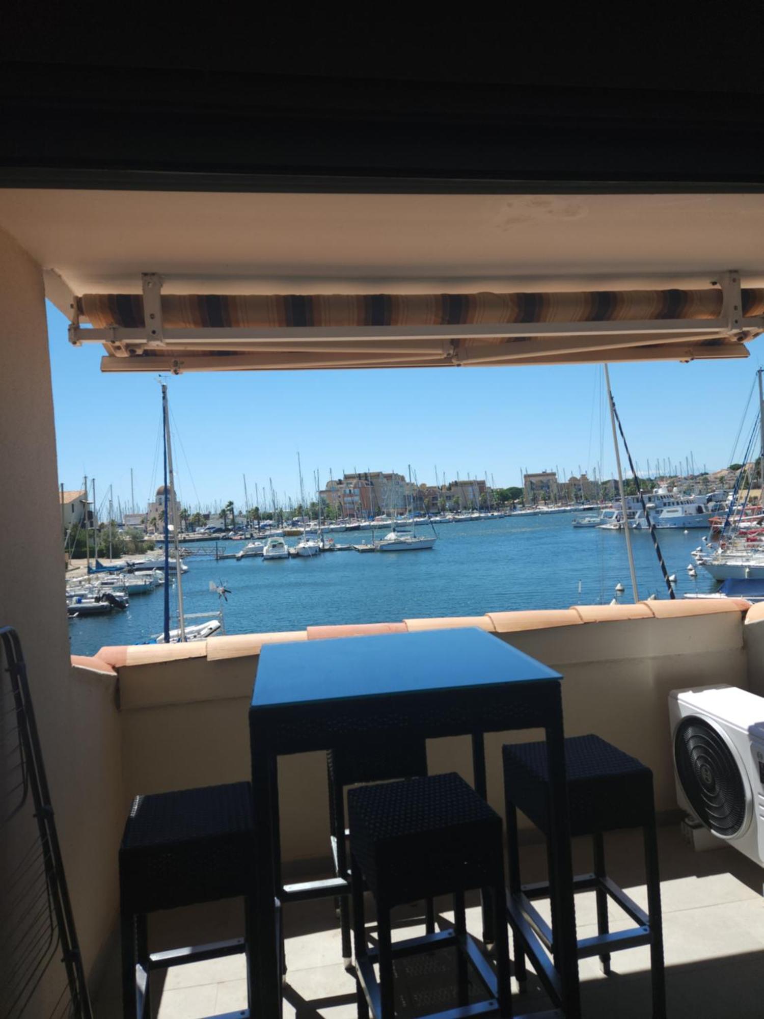Confort Sur Le Port Gruissan Exterior foto